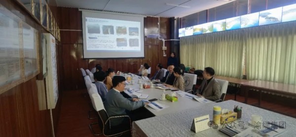 渝缅集团一行与缅甸自然资源与环境保护部（MONREC）就缅甸金珍珠在中国大陆举办拍卖会展开合作会谈